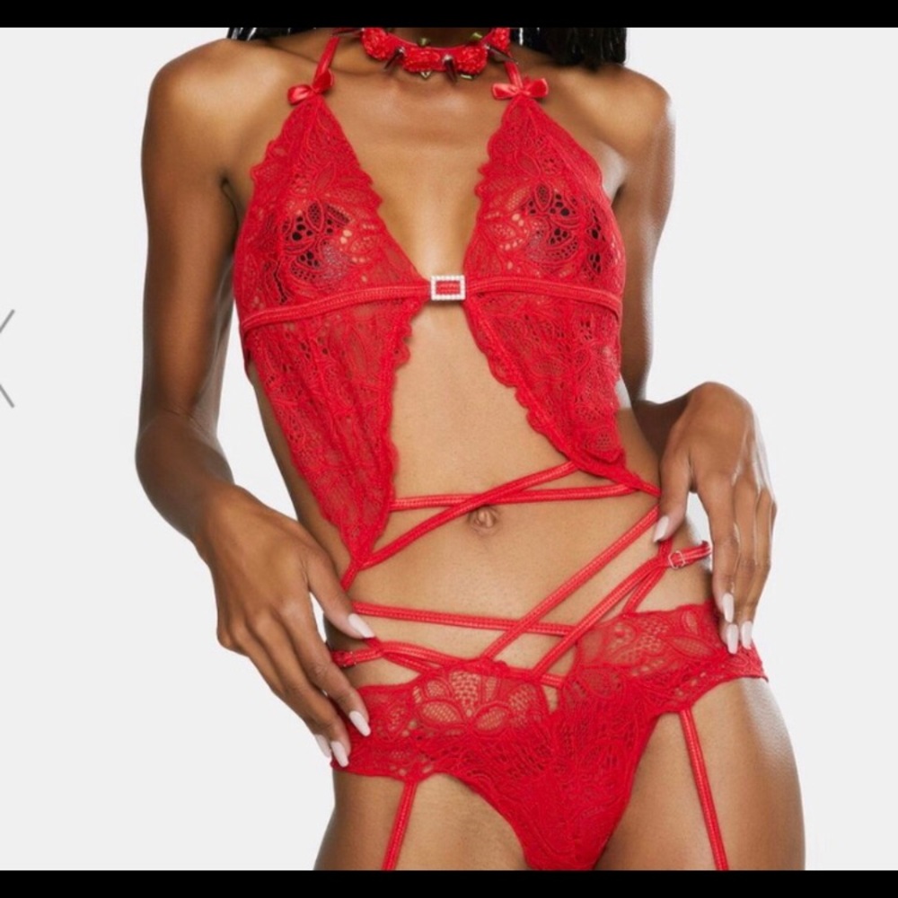 BRIGHT CHERRY RED LINGERIE PIECE ❤️🍒🖤